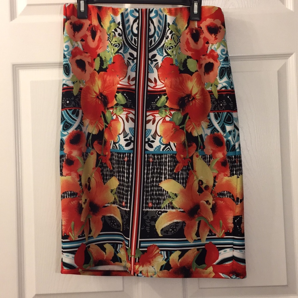 Cato Pencil Skirt